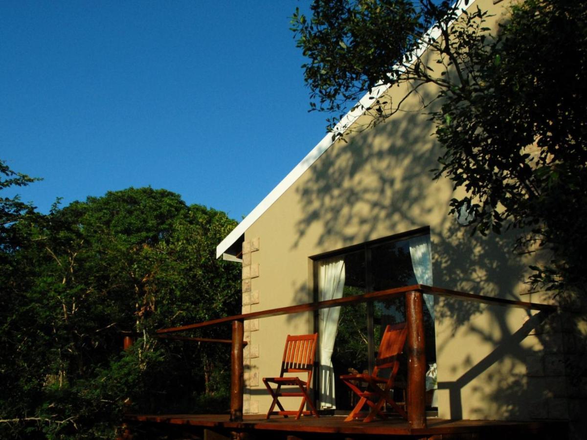 Umkhumbi Lodge Hluhluwe Buitenkant foto