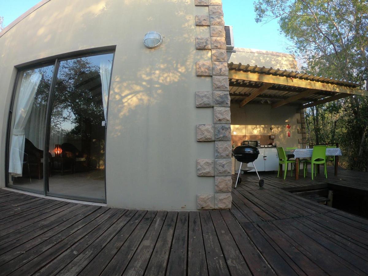 Umkhumbi Lodge Hluhluwe Buitenkant foto