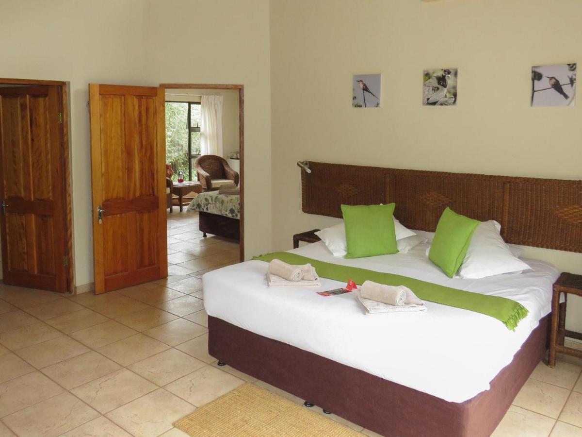 Umkhumbi Lodge Hluhluwe Buitenkant foto