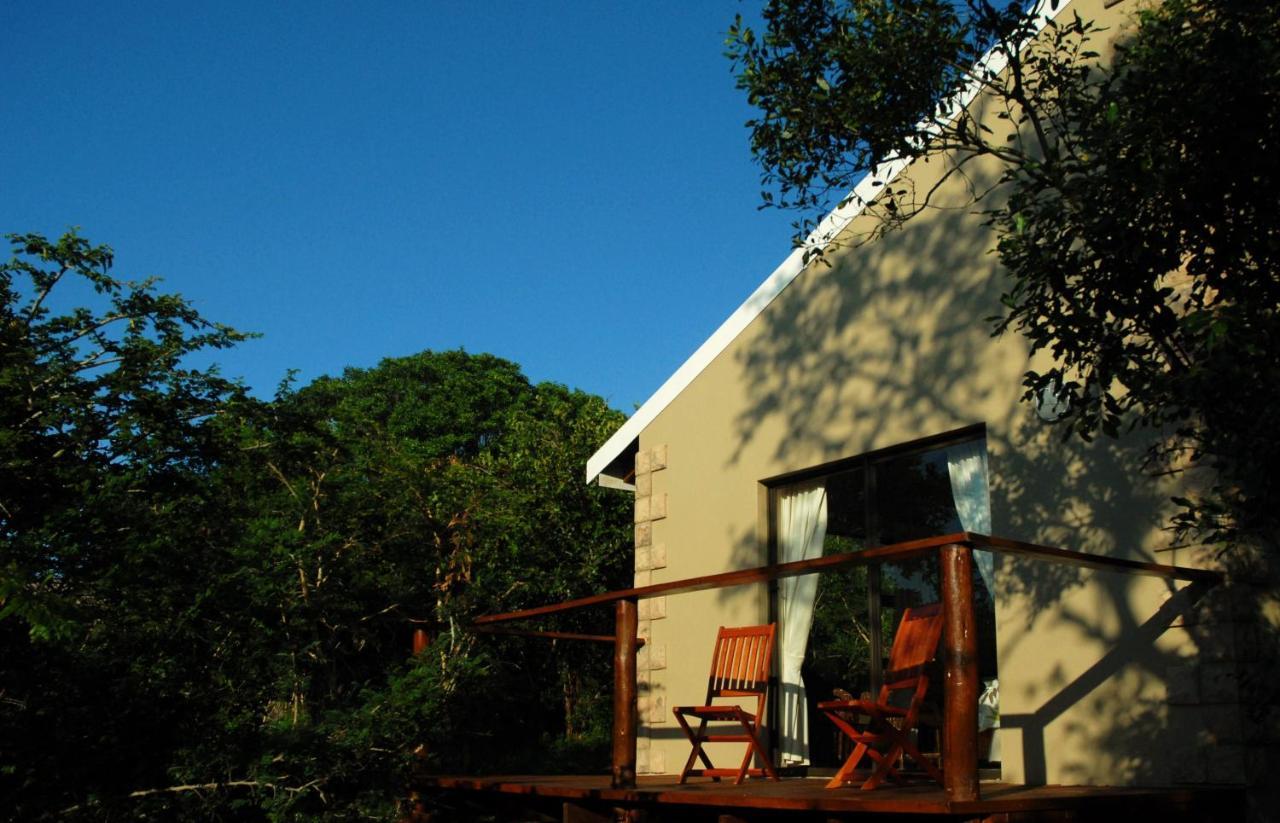 Umkhumbi Lodge Hluhluwe Buitenkant foto