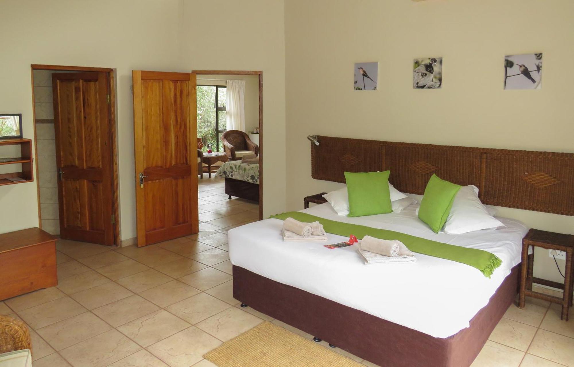Umkhumbi Lodge Hluhluwe Buitenkant foto